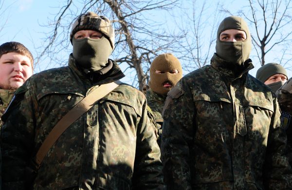 Отправка группы бойцов батальона Сич на юго-восток Украины Отправка группы бойцов батальона Сич на юго-восток Украины