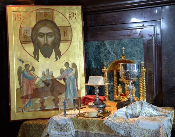 Рождественское богослужение в храме Христа Спасителя Рождественское богослужение в храме Христа Спасителя