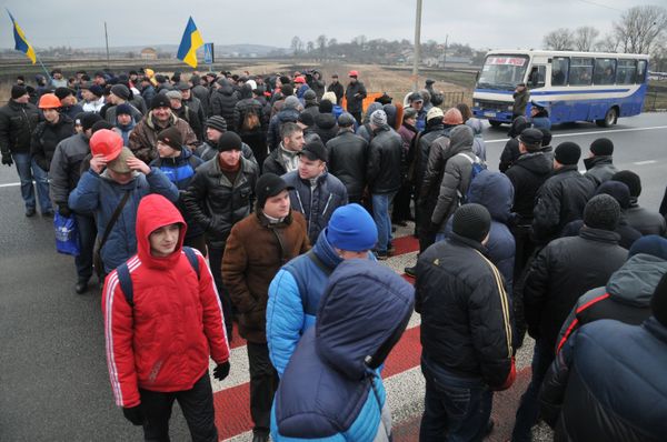 Акция протеста шахтеров во Львовской области Акция протеста шахтеров во Львовской области