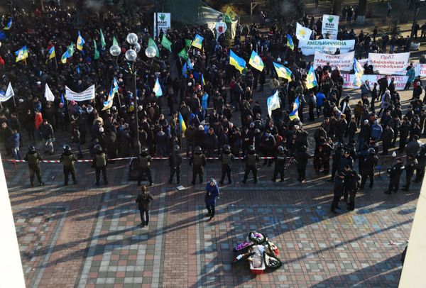 Всеукраинская аграрная забастовка под лозунгом: Не дадим уничтожить Украину! Нет села - нет государства! Всеукраинская аграрная забастовка под лозунгом: Не дадим уничтожить Украину! Нет села - нет государства!
