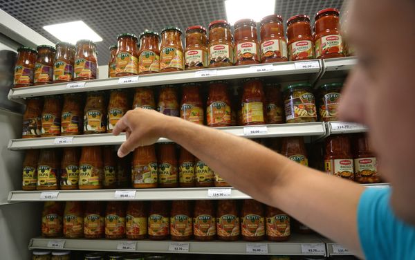 Россия запретила ввоз украинской продукции Россия запретила ввоз украинской продукции