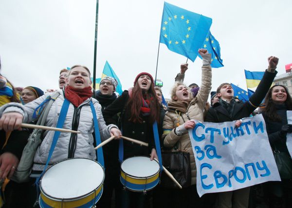 Ситуация на Украине в связи с вопросом евроинтеграции Ситуация на Украине в связи с вопросом евроинтеграции