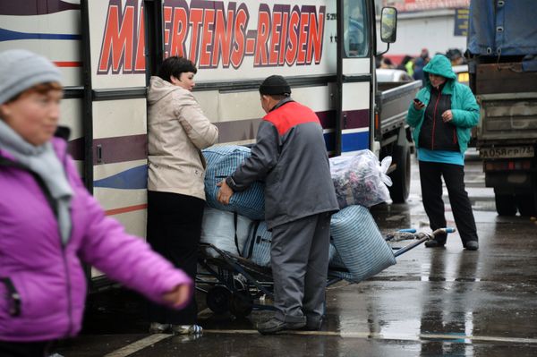 Полиция проверяет московский рынок Садовод