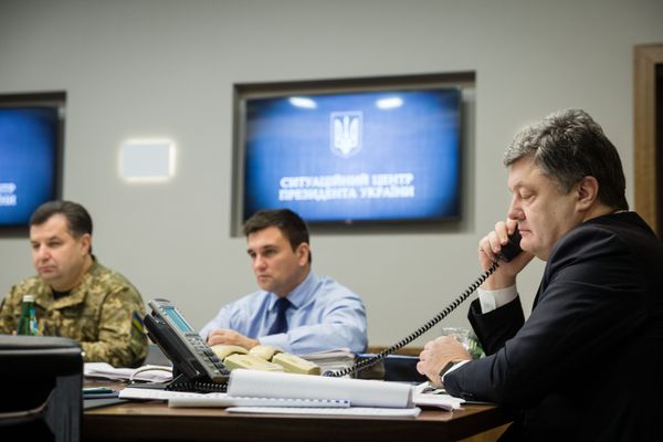 Президент Украины П. Порошенко провел телефонный разговор в Нормандском формате