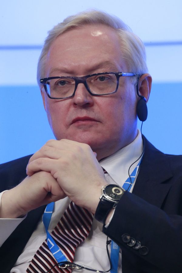 Форум руководителей ведущих СМИ государств-участников БРИКС Пути создания общего информационного пространства БРИКС Форум руководителей ведущих СМИ государств-участников БРИКС Пути создания общего информационного пространства БРИКС