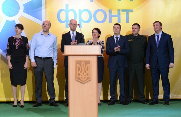 Премьер Украины А.Яценюк и спикер Рады А.Турчинов возглавили новую партию Народный фронт