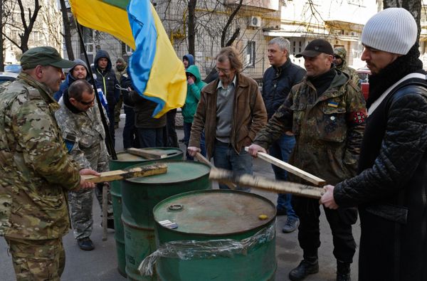 Акция протеста у здания Генпрокуратуры в Киеве Акция протеста у здания Генпрокуратуры в Киеве