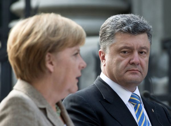 Встреча Петра Порошенко с Ангелой Меркель Встреча Петра Порошенко с Ангелой Меркель