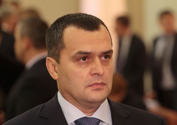 Новый главы МВД Украины В. Захарченко на заседании Кабинета министров Украины.