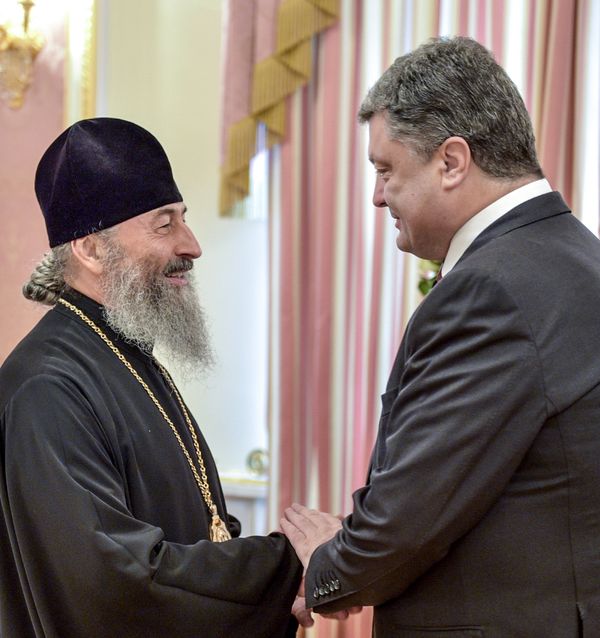 П.Порошенко встретился с предстоятелем УПЦ митрополитом Онуфрием П.Порошенко встретился с предстоятелем УПЦ митрополитом Онуфрием