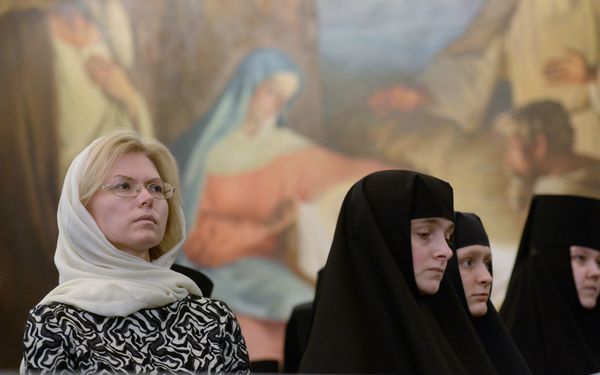 Патриарх Московский и всея Руси Кирилл в храме Христа Спасителя совершил вечерню с чином прощения Патриарх Московский и всея Руси Кирилл в храме Христа Спасителя совершил вечерню с чином прощения