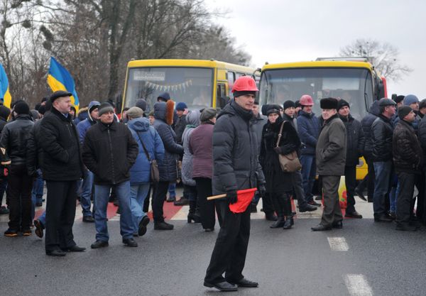 Акция протеста шахтеров во Львовской области
