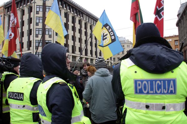 Шествие легионеров СС в Риге Шествие легионеров СС в Риге
