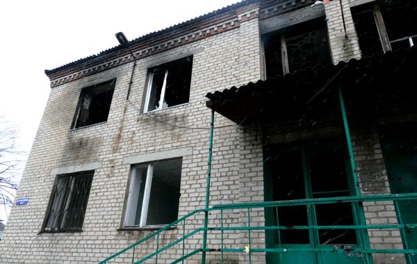 Последствия обстрелов поселка Зайцево в Донецкой области Последствия обстрелов поселка Зайцево в Донецкой области
