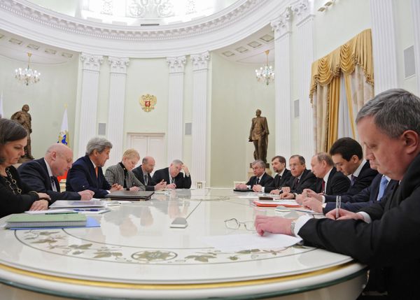 Встреча президента РФ В. Путина с государственным секретарем США Дж.Керри