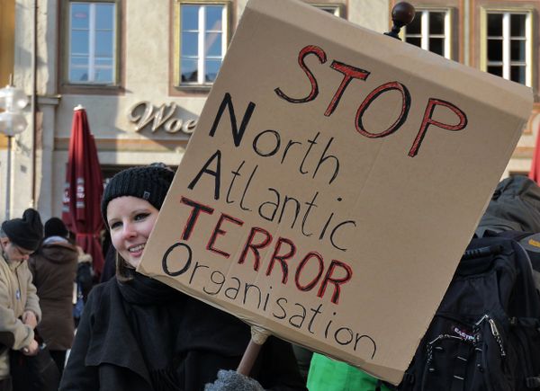 Акции протеста против НАТО в Мюнхене