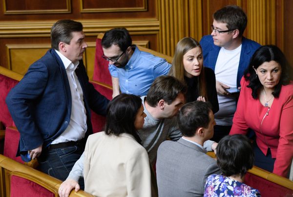 Заседание Верховной Рады Украины Заседание Верховной Рады Украины