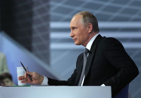 Прямая линия с президентом РФ В. Путиным