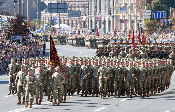Марш в честь Дня Независисмости в Киеве