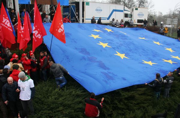 Митинг За европейскую Украину в Киеве Митинг За европейскую Украину в Киеве