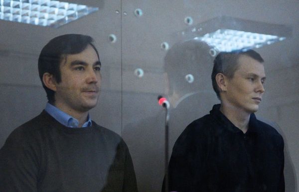 Заседание суда по делу Е. Ерофеева и А. Александрова в Киеве
