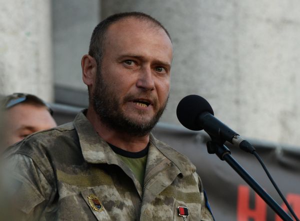 Народное вече организации Правый сектор в Киеве Народное вече организации Правый сектор в Киеве