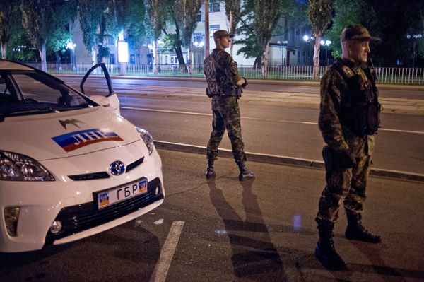 Группа быстрого реагирования народного ополчения в Луганске Группа быстрого реагирования народного ополчения в Луганске