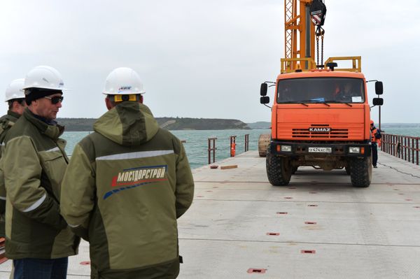 Строительство Керченского моста в Крыму
