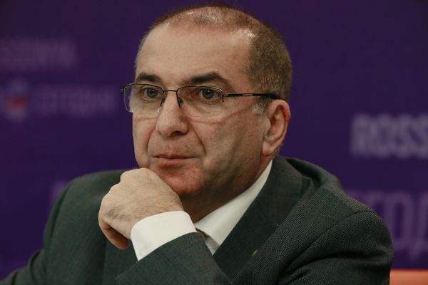 Президент Ассоциации российских банков Гарегин Тосунян Президент Ассоциации российских банков Гарегин Тосунян