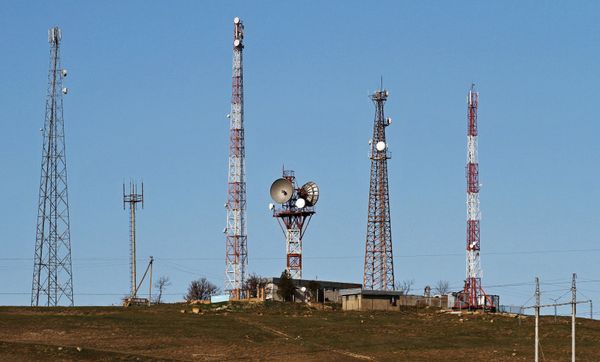 Вышки сотовой связи украинских сотовых операторов в Крыму