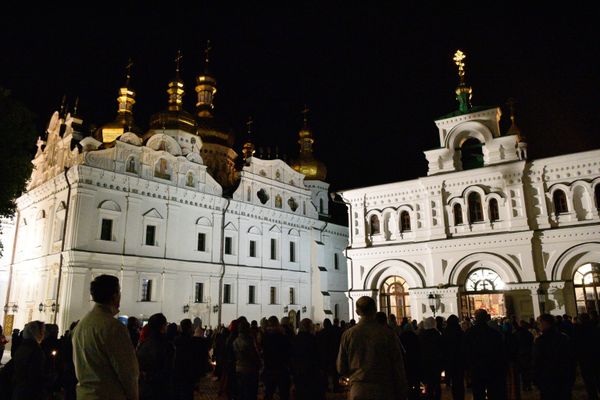 Празднование Пасхи в Киево-Печерской лавре Празднование Пасхи в Киево-Печерской лавре