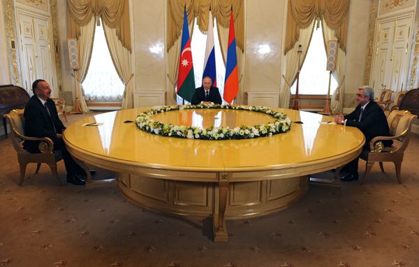 Рабочая поездка президента РФ В. Путина в Санкт-Петербург Рабочая поездка президента РФ В. Путина в Санкт-Петербург