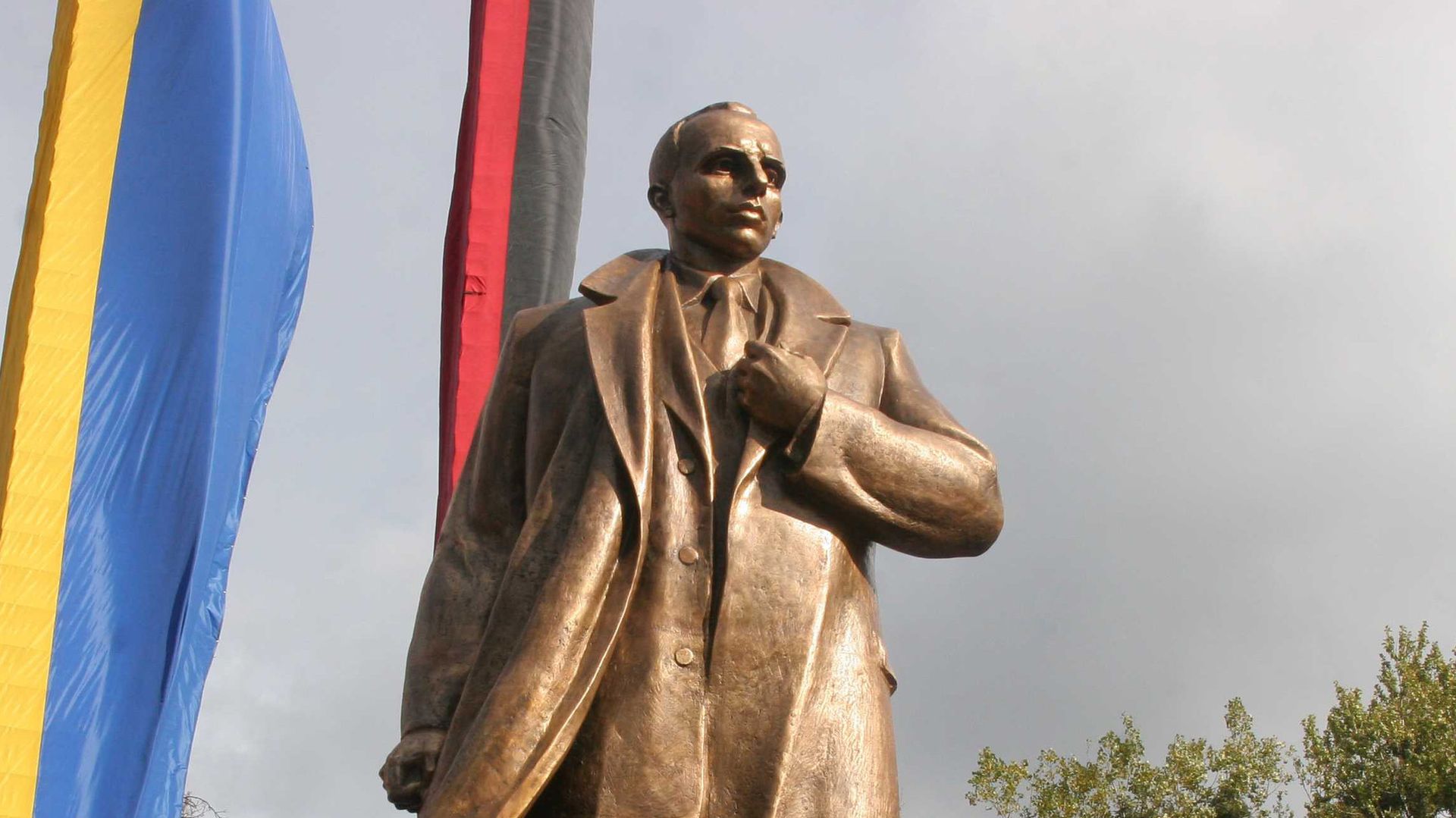 Открытие памятника С. Бандере во Львове Открытие памятника С. Бандере во Львове - РИА Новости, 1920, 13.05.2021