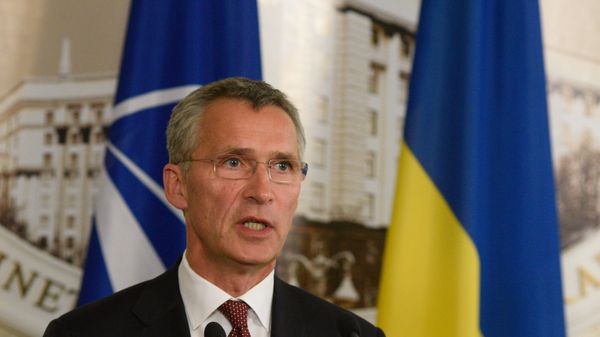 Пресс-конференция генсека НАТО Й.Столтенберга и премьер-министра Украина А. Яценюка