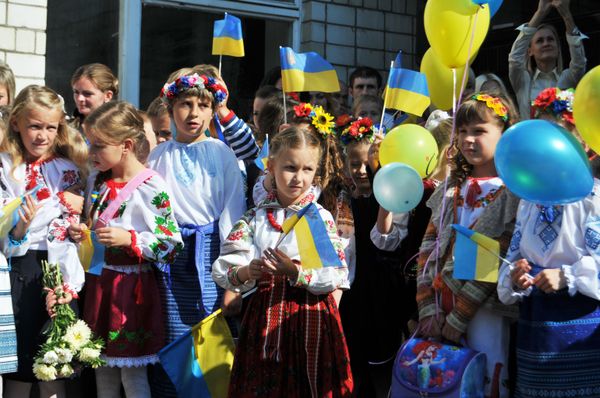 Начало учебного года в школах Украины Начало учебного года в школах Украины