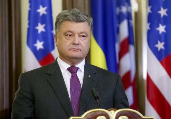 Встреча президента Украины Петра Порошенко с Государственным секретарем США Джоном Керри