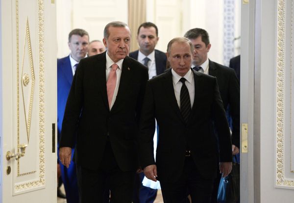 Встреча президентов России и Турции В. Путина и Р. Эрдогана в Санкт-Петербурге