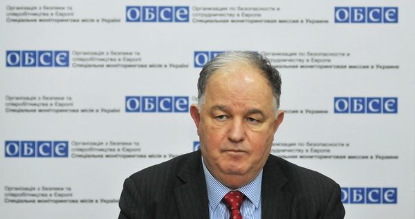 Брифинг руководителя Специальной мониторинговой миссии ОБСЕ Э.Апакана во Львове