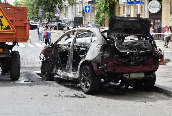 Журналист Павел Шеремет погиб в результате взрыва автомобиля в Киеве