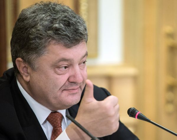 Президент Украины П.Порошенко встретился с членами комитета политики и безопасности ЕС Президент Украины П.Порошенко встретился с членами комитета политики и безопасности ЕС