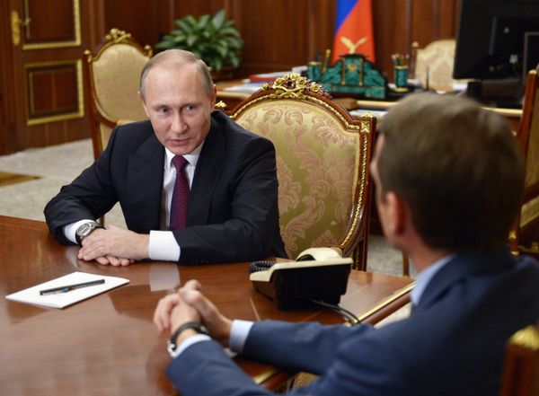 Президент РФ В. Путин встретился с С. Нарышкиным и М. Фрадковым