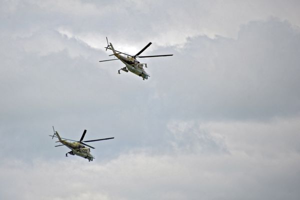 В.Путин наблюдал за военными ученииями на забайкальском полигоне В.Путин наблюдал за военными ученииями на забайкальском полигоне