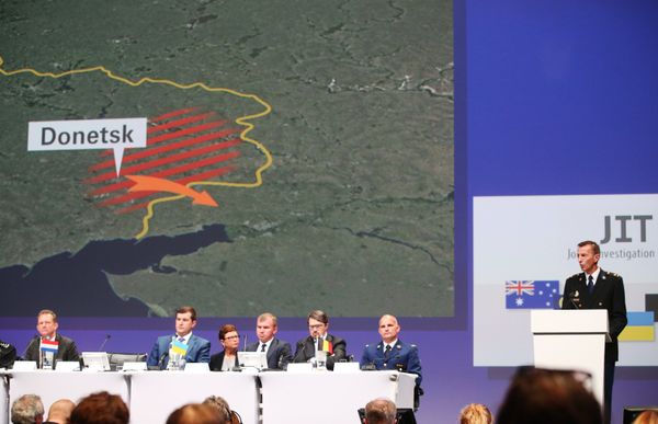 В Нидерландах обнародованы предварительные результаты расследования крушения самолета МН17 Малайзийских авиалиний