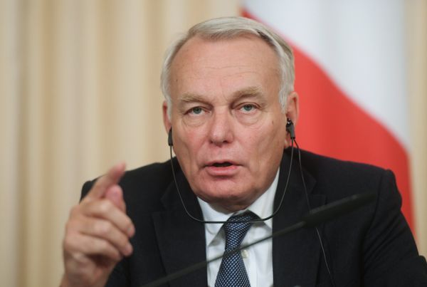 Встреча глав МИД РФ и Франции С. Лаврова и Ж.-М. Эйро