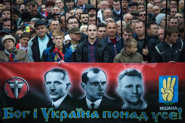 Марш в честь дня образования Украинской Повстанческой армии прошел в Киеве