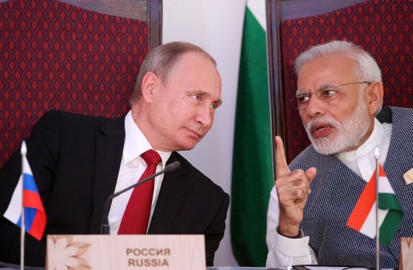 Визит президента РФ В. Путина в Республику Индию (Гоа)