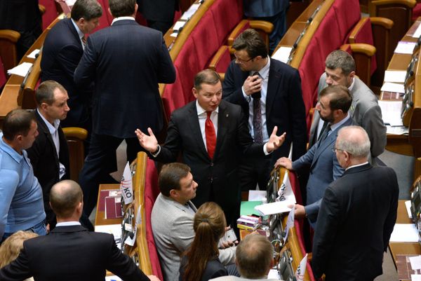Заседание Верховной рады Украины в Киеве Заседание Верховной рады Украины в Киеве