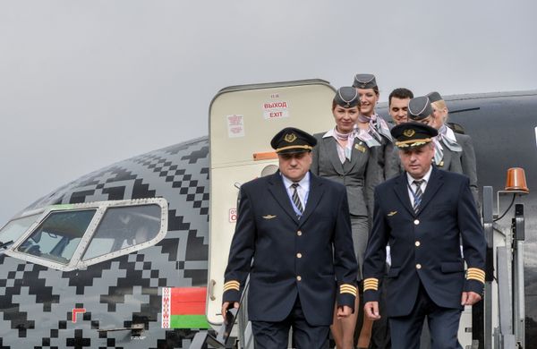 Прибытие первого рейса в аэропорт Жуковский