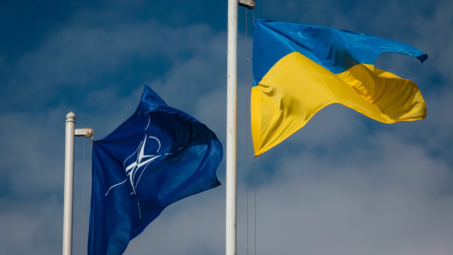 Президент Украины П.Порошенко посетил академию Сухопутных войск Вооруженных сил Украины имени гетмана Петра Сагайдачного - РИА Новости, 1920, 07.04.2021
