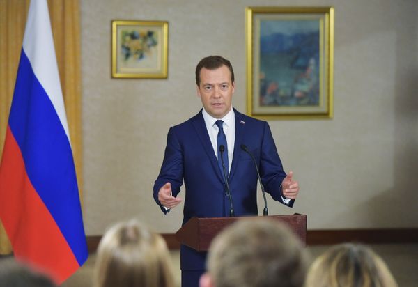 Официальный визит премьер-министра РФ Д. Медведева в Палестину